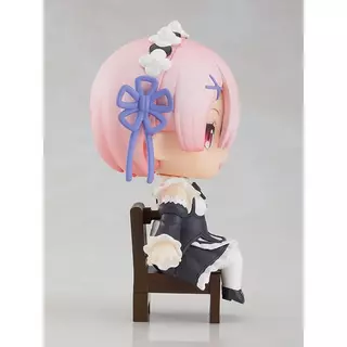 872645