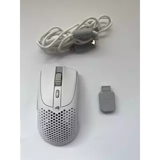 47104