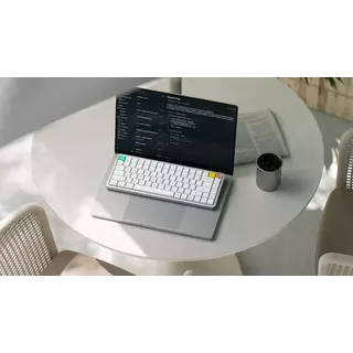 985896