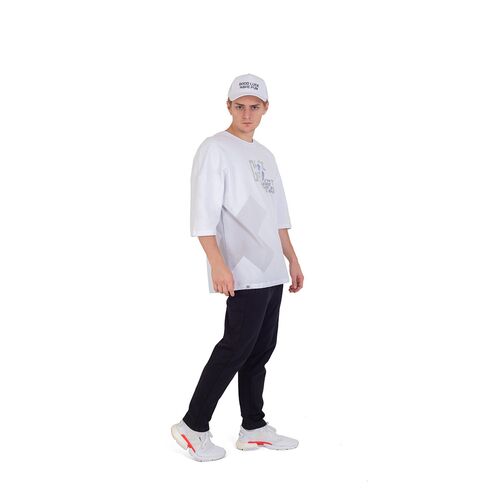 215621