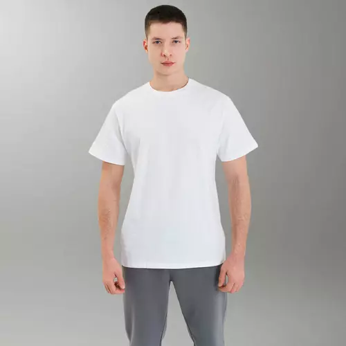 897611