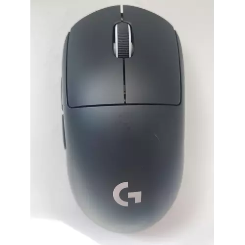 715557