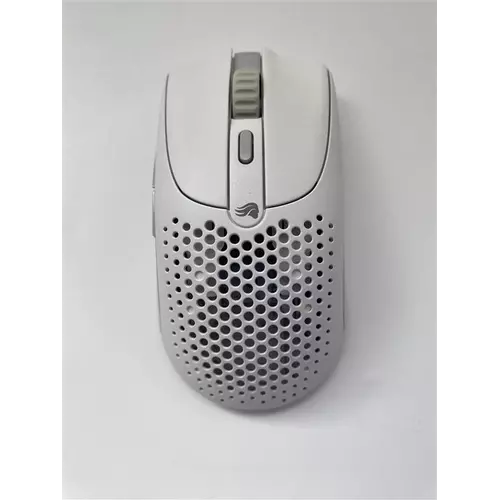 136008