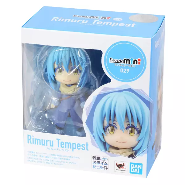 884318