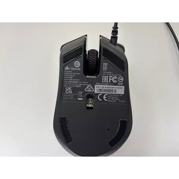 608893